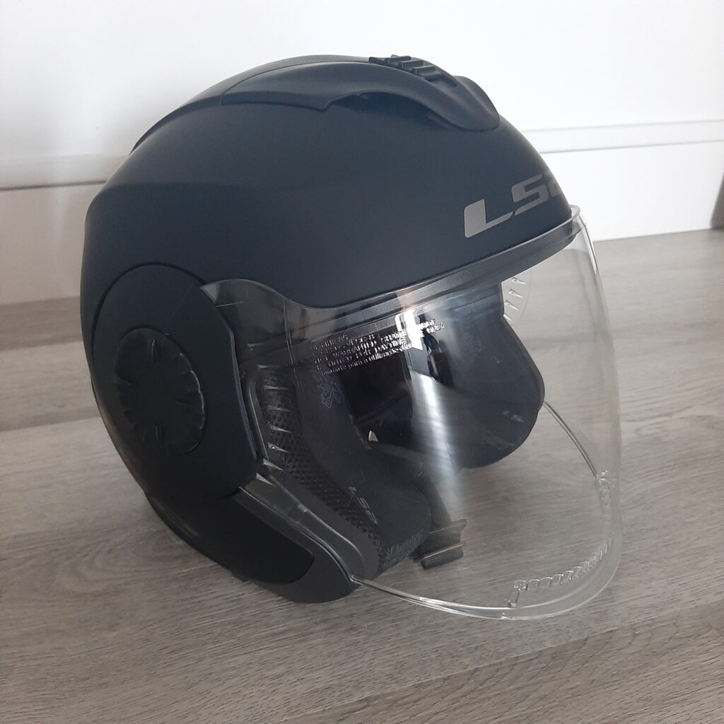 Verso Ls2 Helmet Hands-on Review